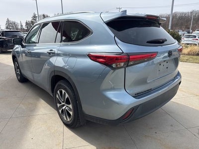 2021 Toyota Highlander XLE AWD
