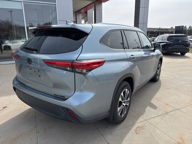 2021 Toyota Highlander XLE AWD