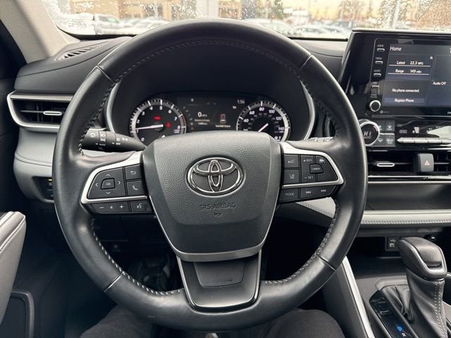 2022 Toyota Highlander XLE AWD