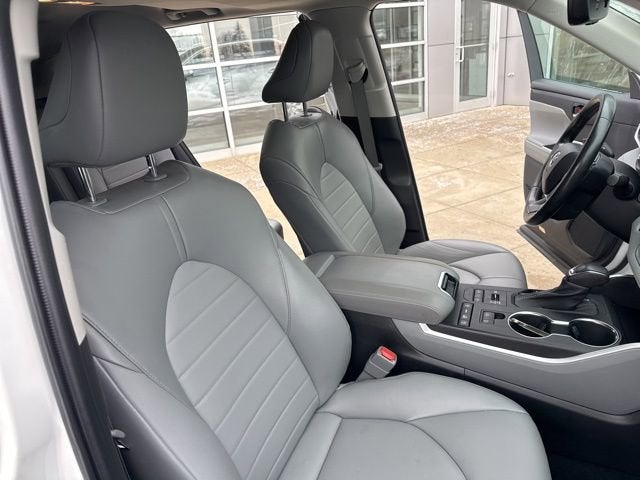 2022 Toyota Highlander XLE AWD