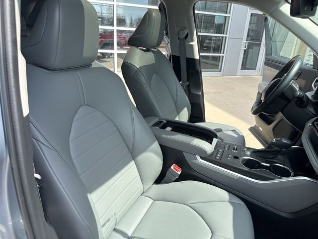 2022 Toyota Highlander XLE AWD