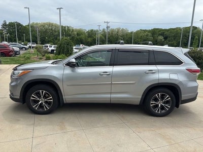 2016 Toyota Highlander AWD 4dr V6 XLE