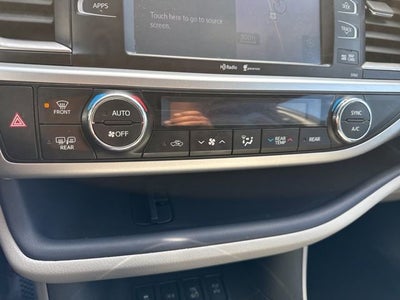 2015 Toyota Highlander AWD 4dr V6 XLE