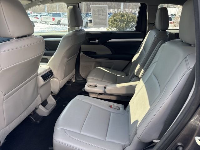 2015 Toyota Highlander AWD 4dr V6 XLE