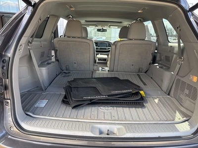 2015 Toyota Highlander AWD 4dr V6 XLE