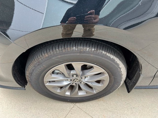 2025 Toyota Sienna XLE AWD 7-Passenger