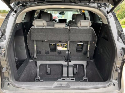 2025 Toyota Sienna XLE AWD 7-Passenger