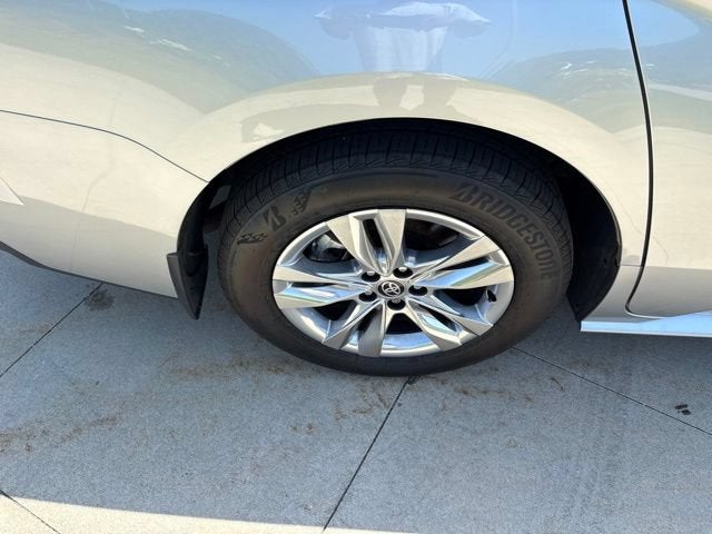 2025 Toyota Sienna XLE AWD 7-Passenger