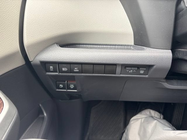 2023 Toyota Sienna XLE AWD 7-Passenger