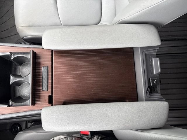 2023 Toyota Sienna XLE AWD 7-Passenger