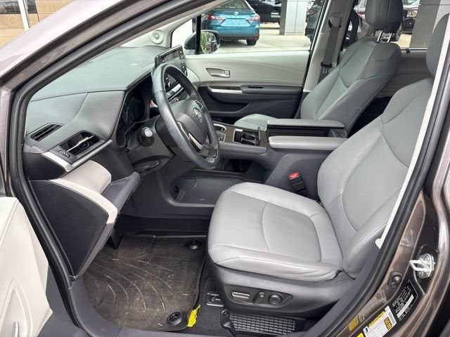 2023 Toyota Sienna XLE AWD 7-Passenger