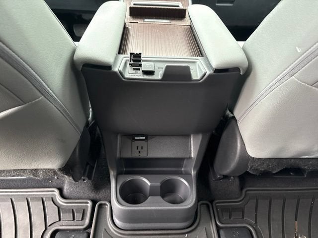 2023 Toyota Sienna XLE AWD 7-Passenger