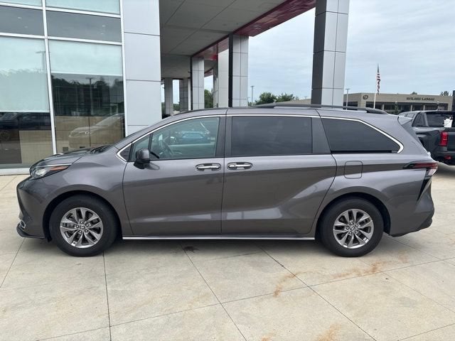 2023 Toyota Sienna XLE AWD 7-Passenger