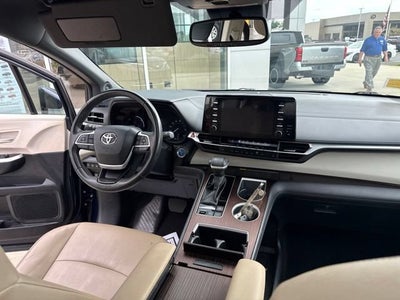 2024 Toyota Sienna XLE AWD 7-Passenger