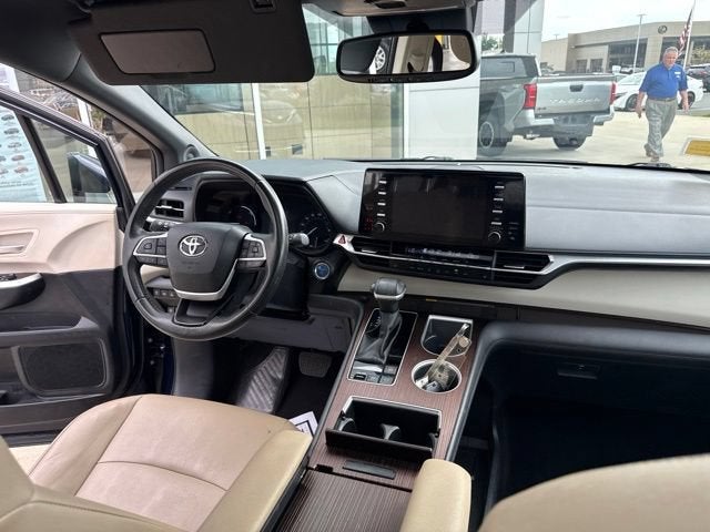 2024 Toyota Sienna XLE AWD 7-Passenger