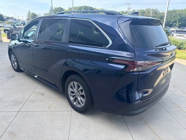 2024 Toyota Sienna XLE AWD 7-Passenger