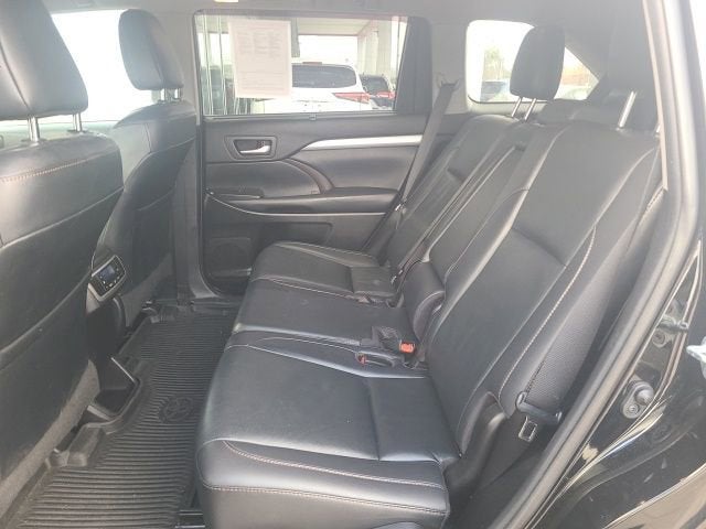 2019 Toyota Highlander XLE V6 AWD