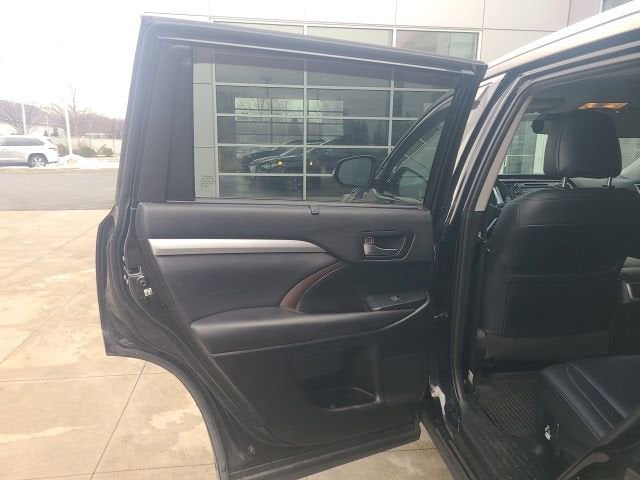 2019 Toyota Highlander XLE V6 AWD