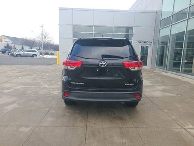 2019 Toyota Highlander XLE V6 AWD