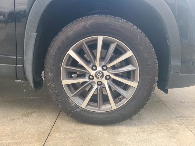 2019 Toyota Highlander XLE V6 AWD