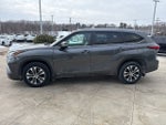 2023 Toyota Highlander Hybrid Base