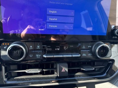 2025 Toyota Highlander Hybrid Base