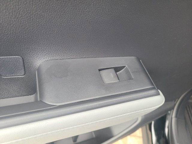 2024 Toyota Highlander LE FWD