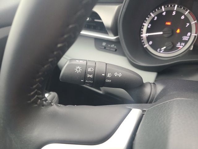 2024 Toyota Highlander LE FWD