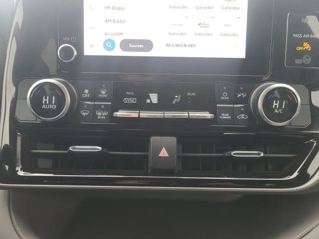 2024 Toyota Highlander LE FWD