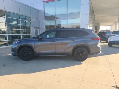 2023 Toyota Highlander XSE FWD