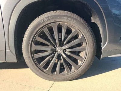 2023 Toyota Highlander XSE FWD