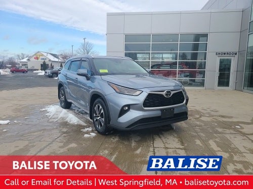 2024 Toyota Highlander XLE FWD