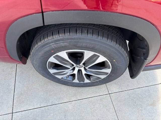 2023 Toyota Highlander XLE AWD
