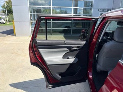 2023 Toyota Highlander XLE AWD