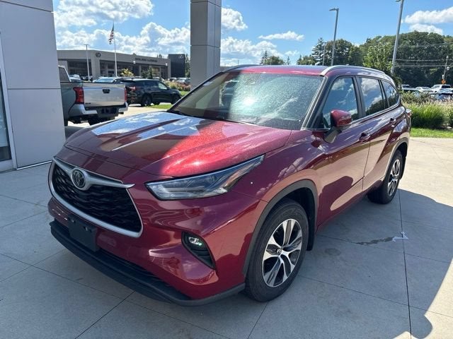 2023 Toyota Highlander XLE AWD