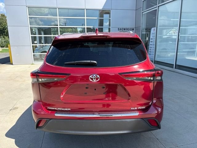 2023 Toyota Highlander XLE AWD