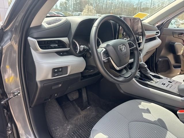 2023 Toyota Highlander LE AWD