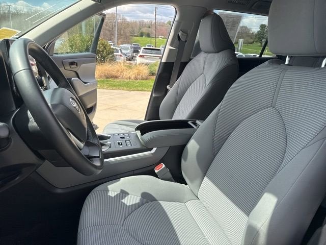 2023 Toyota Highlander LE AWD