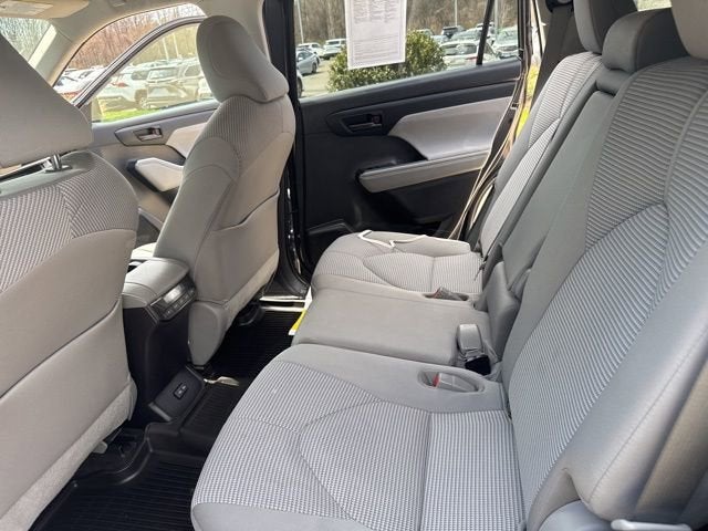 2023 Toyota Highlander LE AWD