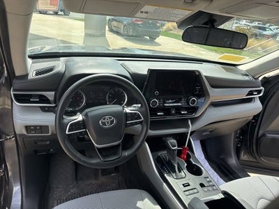2023 Toyota Highlander LE AWD