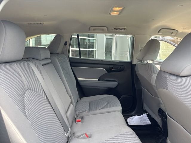 2023 Toyota Highlander LE AWD