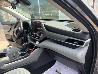 2023 Toyota Highlander LE AWD