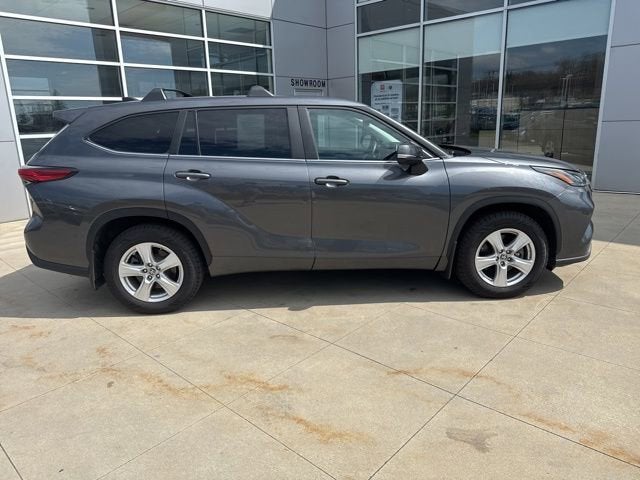 2023 Toyota Highlander LE AWD