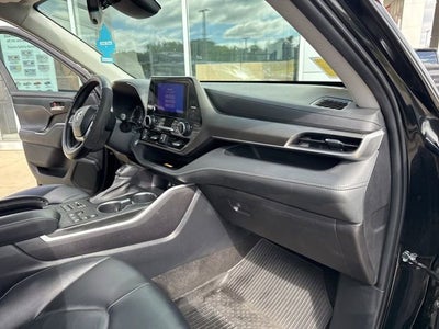 2023 Toyota Highlander XLE AWD
