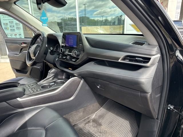 2023 Toyota Highlander XLE AWD