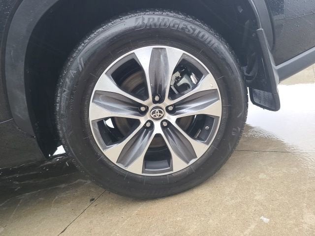 2024 Toyota Highlander XLE AWD