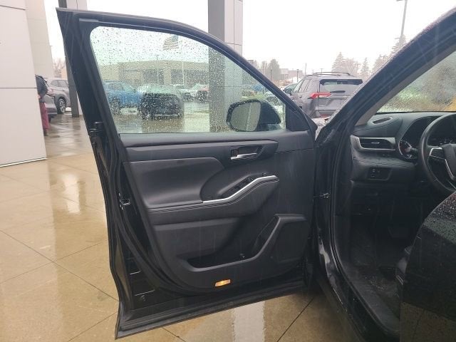 2024 Toyota Highlander XLE AWD