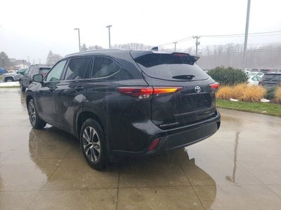 2024 Toyota Highlander XLE AWD
