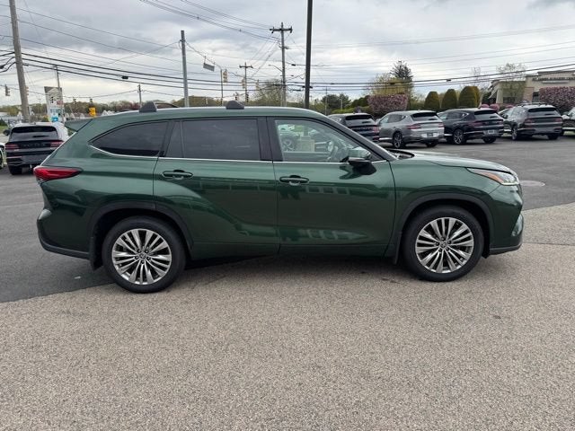 2023 Toyota Highlander Platinum AWD
