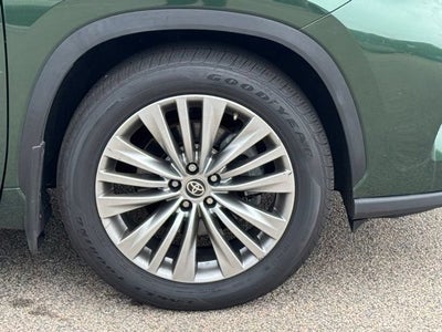 2023 Toyota Highlander Platinum AWD